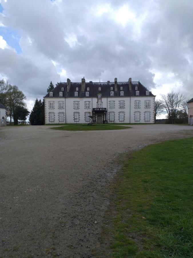 Hotel Chez Michel Et Michele Calan Exterior foto